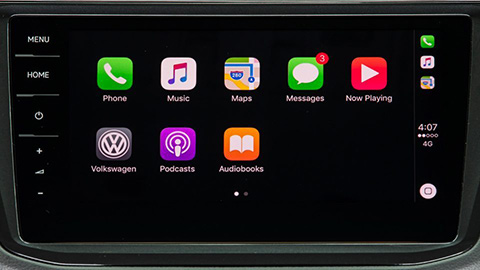 VW-Golf -R-Technology-App-Connect